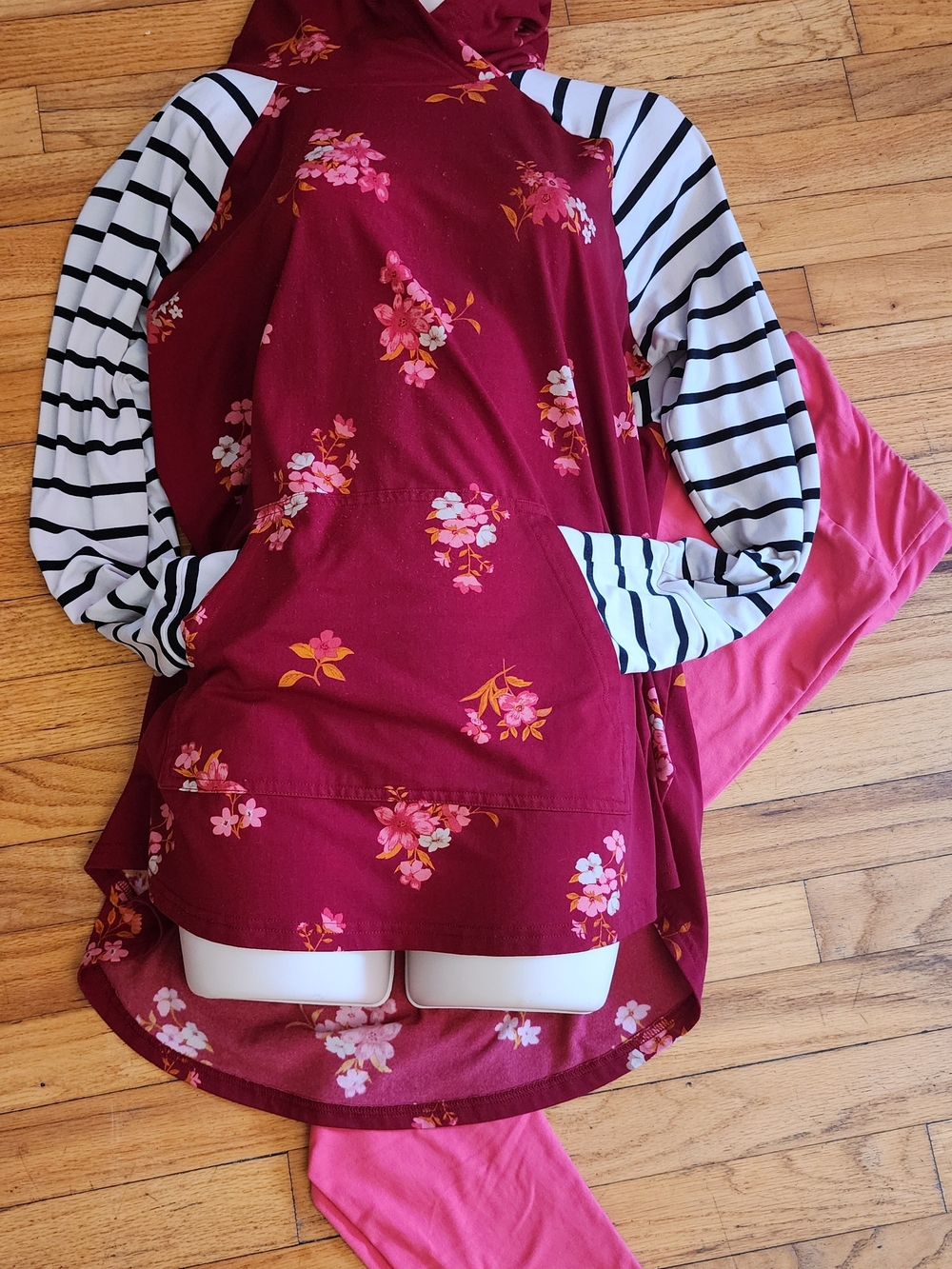 LuLaRoe Coral and Burgundy Floral Layered Top and Leggings.